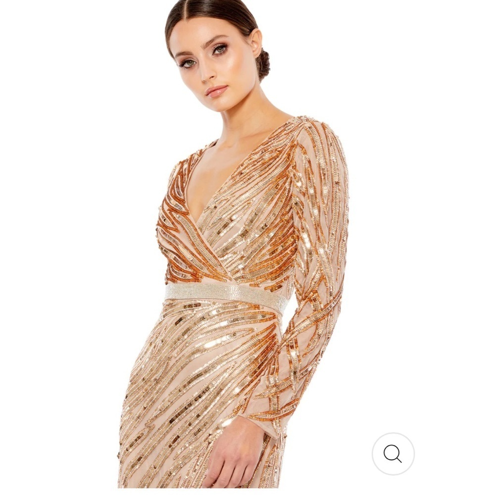 Mac Duggal Long  Sleeve Sequin Streaked Gown Sz 12
